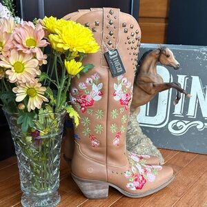Dingo Tan Floral Embroidered Boots